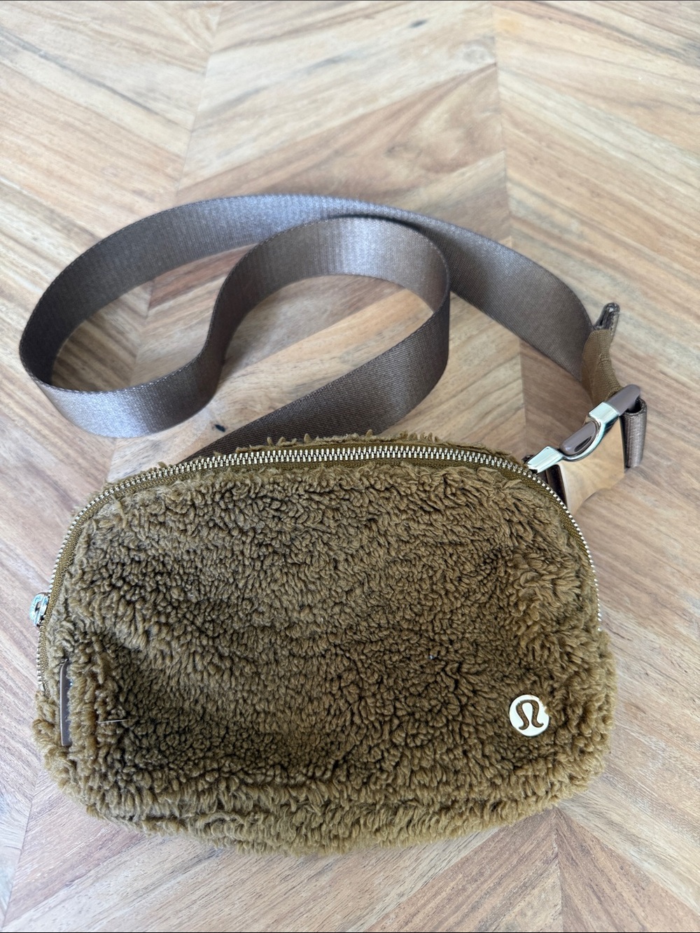 lululemon athletica Fleece Crossbody Belt Bag - Brown